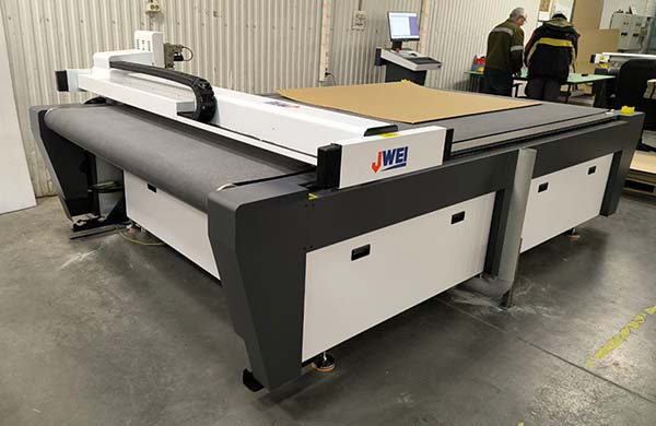 Цифровой плоттер JWEI CB 03II-2516 RM в Перми