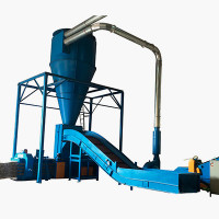 Горизонтальный автоматический пресс малого размера с циклоном