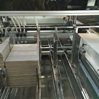 Самонаклад подачи картона