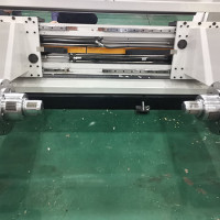 Зажимной пневмопатрон под 3 диметра втулки