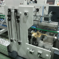 Клеевой аппарат