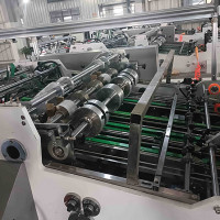 Дисковый клеевой аппарат