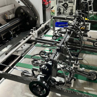 Стол проводки с вакуумными ремнями